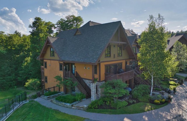 Etoile du matin by Tremblant Platinum