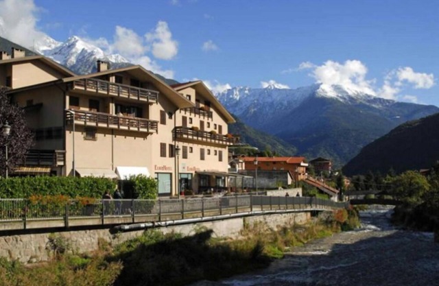 Euro Hotel