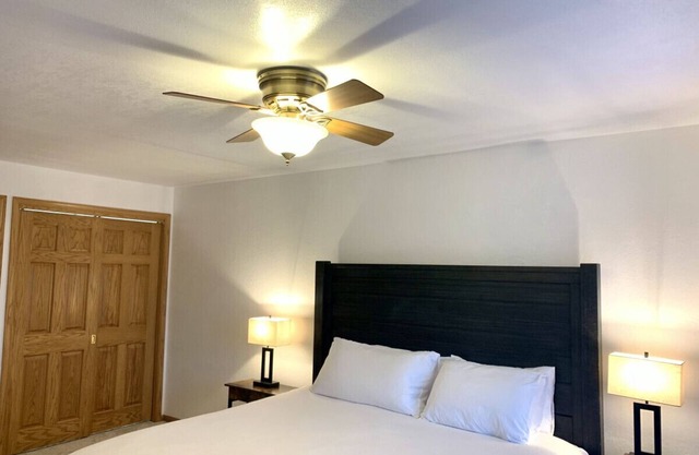 Every Room with a Beautiful View of The Wisconsin River *