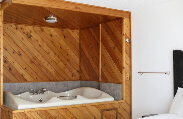 Every Room with a Beautiful View of The Wisconsin River *