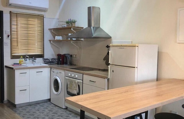 Evitas House befindet sich im Herzen von Kato Paphos, 4 Minuten zu Fuß zum Meer!