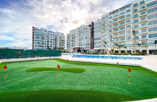 Excellent 3BR PH w/Priv Pool +Gym+Spa+Pkg+Tennis