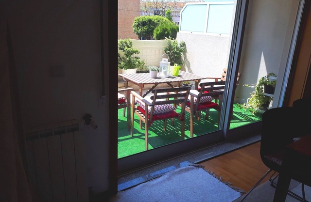 Ausgezeichnete T1 in Arcozelo / Miramar mit Terrasse