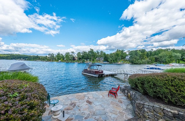 Außergewöhnliche Schönheit auf dem Wasser !! Candlewood Lake - Danbury, CT