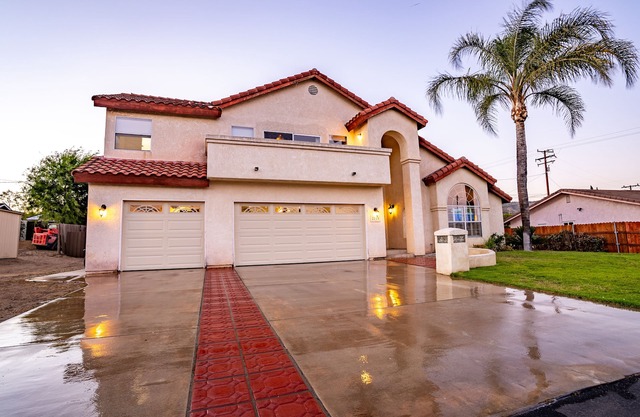 Exceptional Custom Spacious Camarillo Home