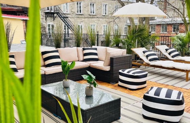 Exclusive 6 bed, 6 bath residence in Old Montreal