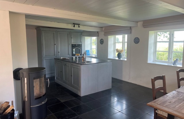 Exklusive Wohnung in einem wunderschönen Reethaus vor Sylt. Haustierfreundlich