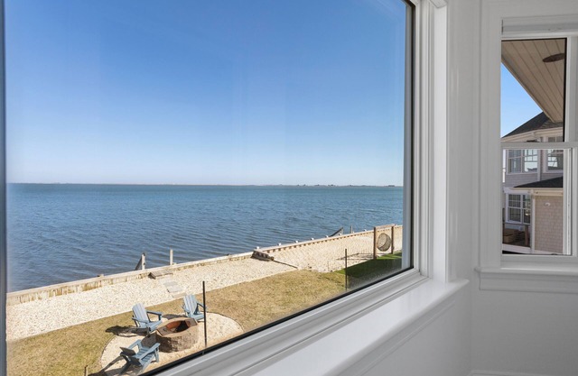 Exclusive Bayfront Oasis Awaits You In East Quogue