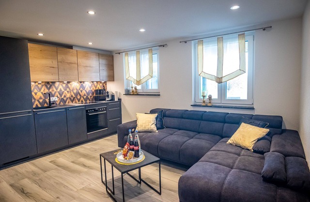 Familie-Suite Exklusiv in Friedrichshafen mit überdachter Terrasse und Garten