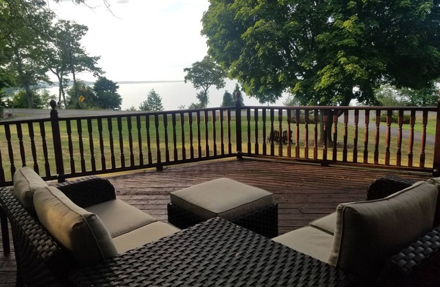 Exclusive Lakefront Home Retreat w/Baby Grand Piano for Family FLX Fun & Friends