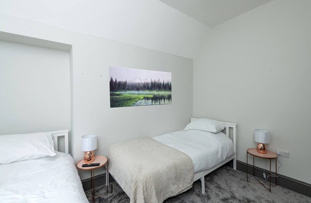 Deluxe-Ferienhaus-Eigenes Badezimmer-Strassenblick-North lodge 2