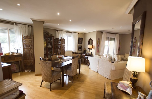 EXKLUSIVE LUXUS 5 Sterne 170 m² GROSSE PENTHOUSE-WOHNUNG & 2 SCHLAFZIMMER-SUITES