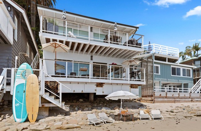 Exclusive Luxury Beachfront Home With Two Separate Units