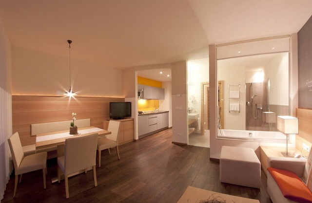 Exklusives modernes Design-Apartment Deluxe *** mit Traumblick auf Meran