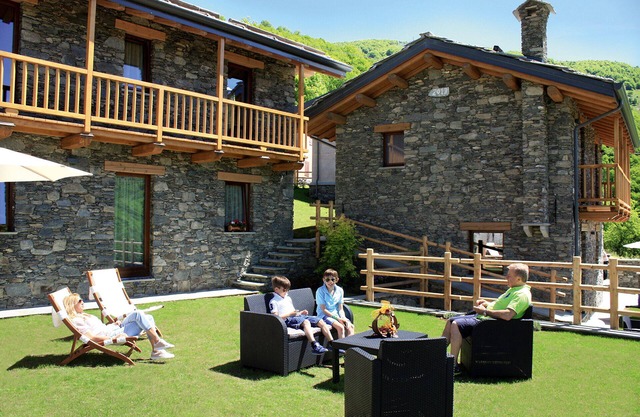 Exklusive Chalets Mongioie mit spektakulärem Blick Val Corsaglia - Cuneo.