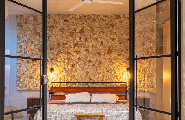 Exclusive Oasis with Pool in the Historic Center - Nácar