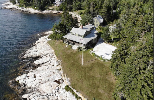 Exclusive oceanfront home, private sandy beach, expansive view, stunning sunsets