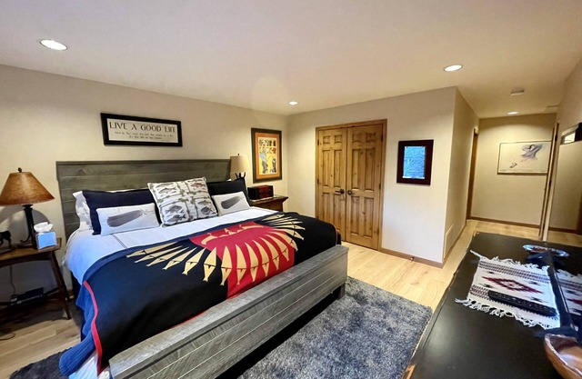 3 Schlafzimmer Teton Pines. In der Nähe von Nationalparks und Skigebieten!