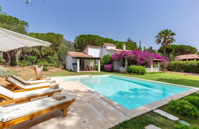 Exklusive Villa Santa Margherita di Pula 3 Schlafzimmer 2 Bäder Sportbereich Strand