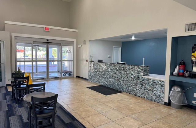 Executive Inn and Suites Baker
