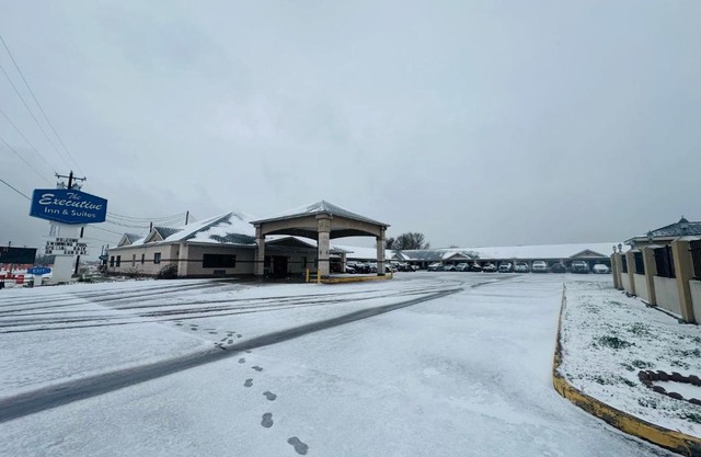 Executive Inn & Suites West Columbia