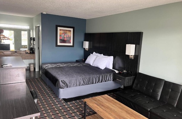 Executive Inn