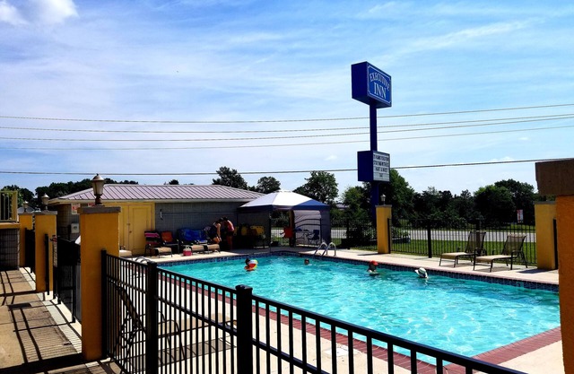 Executive Inn