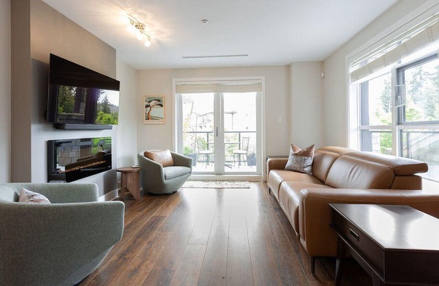 Executive Resort-Style Living in Victoria