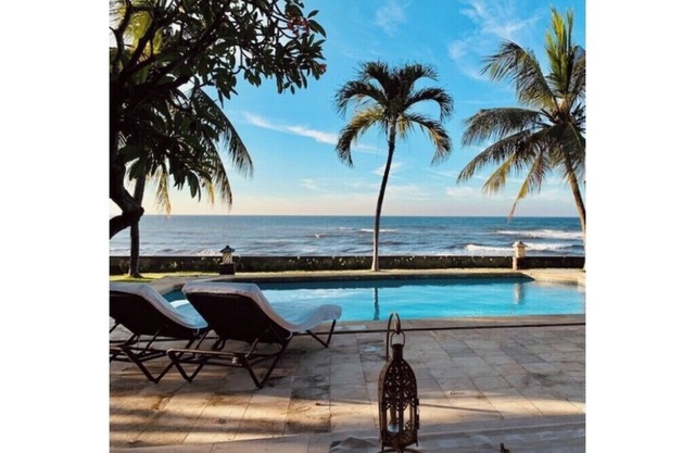 Exotic Bali Beachfront Villa ~ Your Private Retreat ~ Recently Refurbished 3x2