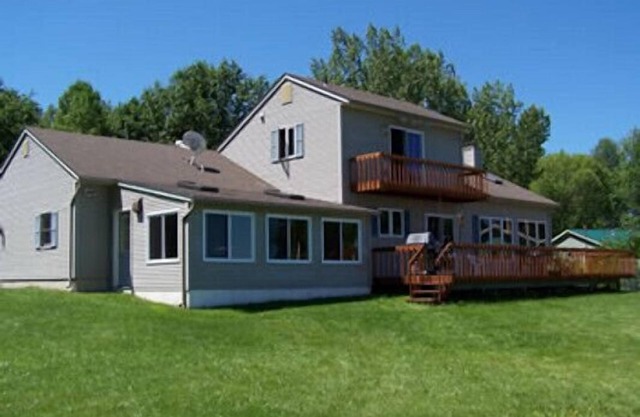 Expansive 3 BR 2 Bad Lakefront Home - Hundefreundlich - Bootslift verfügbar