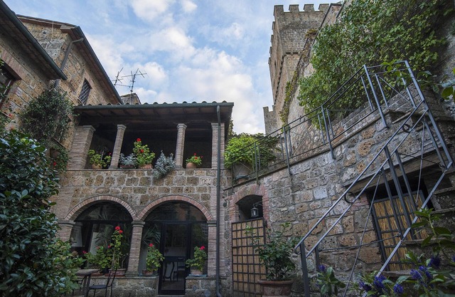 Fewo in Proceno Schloss,Pool,Restaurant,Terrasse,free Wi Fi, bis 2 Pers