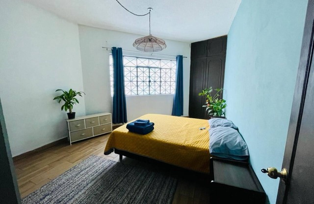 Experience comfort at our lovely 1-bed apartment near Foro Sol in Mexico City