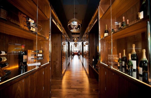 Experience Downtown San Francisco From Our Luxury Room