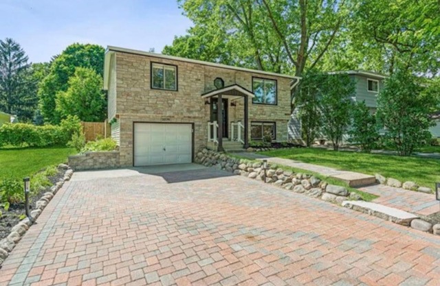 Experience Lake Geneva in a gorgeous modern home