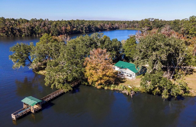 Experience Lake Point