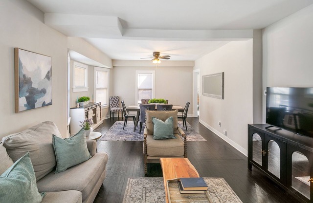 Experience Modern Living & Short Walk to Downtown
