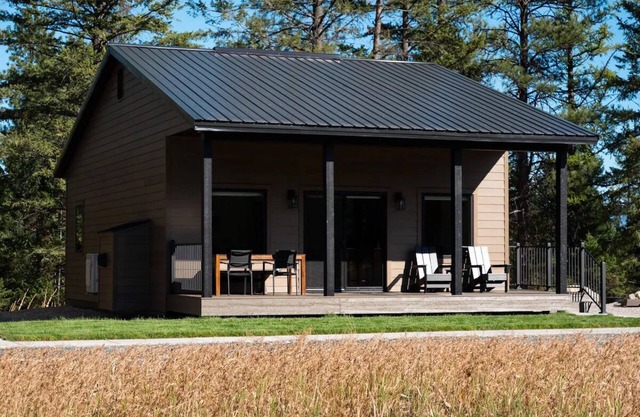 Experience Simple Montana Luxury...Cottage #2