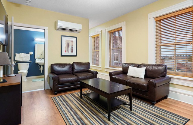 Experience the Enchanting Allure of Condo minutes from Wheeling 308