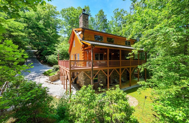 Experience the serene beauty of Bryson City in 'The Scratching Post'