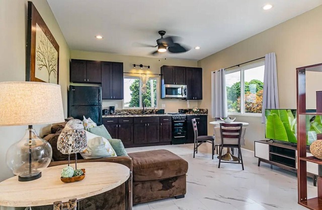 Experience Tropical Tranquility: Luxury Studio Home in Hilo!