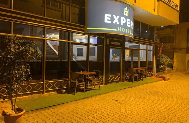 Expert Otel