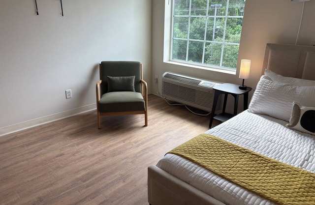 Explore our modern amenities, thoughtful floor plans, and prime location.