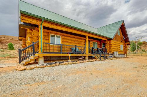 Explore Uintah Basin Rustic Cliff Cabin with Loft