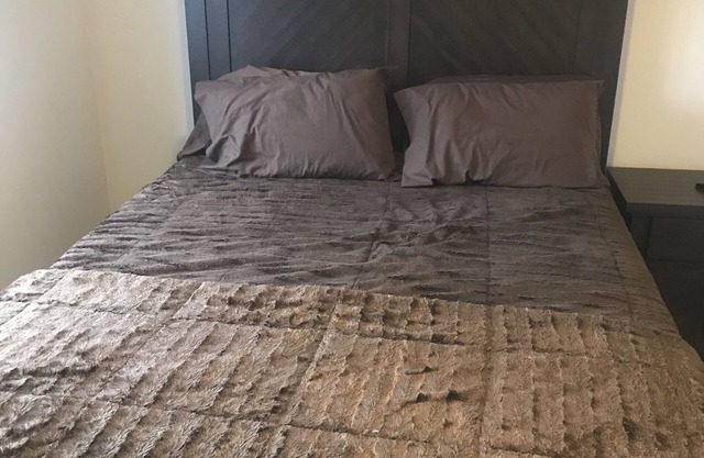 Exquisite 3 Bedrooms in this Stunning Fully Furnished Haven, Near Hospitals