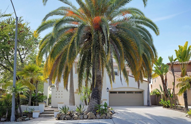 Exquisite Carlsbad Sanctuary 4 bd/4.5 ba