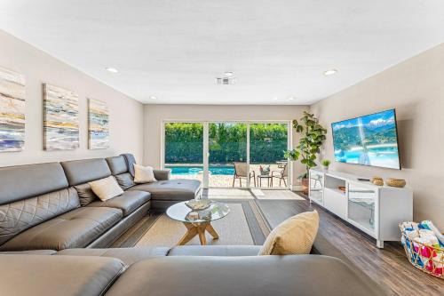 Exquisite House In Lbts- 7 Min Walk To The Beach!