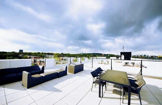 Exquisite !*private terrace*gym* 1bedroom, parking