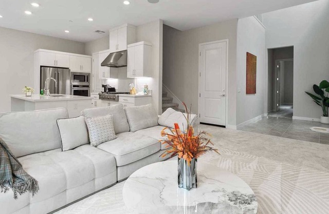 Exquisite Retreat on Pin Ln #41790