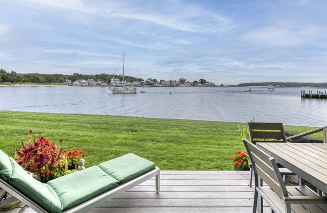 Exquisite Waterfront Townhome in Greenport with Pool and Boat Slip. Walk to all!