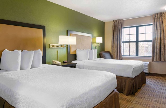 Extended Stay America Select Suites Detroit Farmington Hills